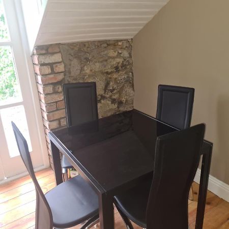 2 Bed Townhouse Eyre Square City Centre กัลเวย์ ภายนอก รูปภาพ